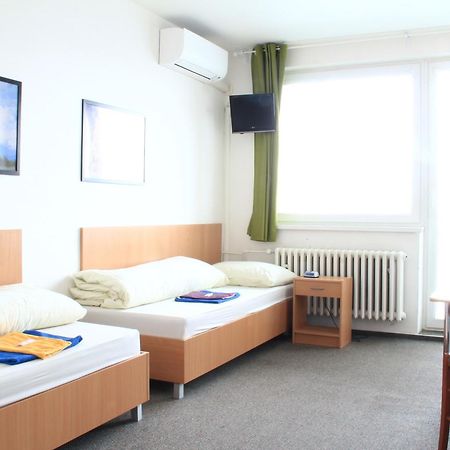 Hostel Narva Bratislava Ngoại thất bức ảnh